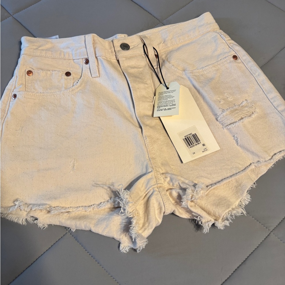 Women's Levi’s Denim Shorts